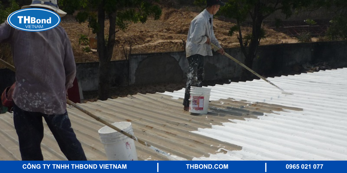 Sử dụng sơn chống dột mái tôn