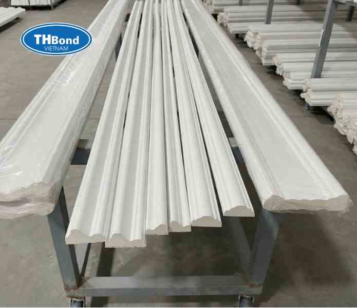 Phào chỉ nhựa pu cao cấp – giải pháp trang trí nội thất sang trọng và bền đẹp - thbond-com