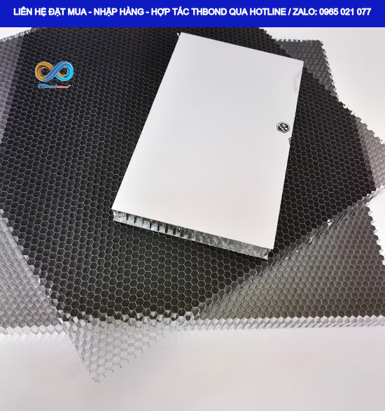 Lõi Nhôm Tổ Ong, một vật liệu chuyên dụng cho các cấu kiện dạng tấm và cửa cần độ ổn định cao, độ bền lâu dài