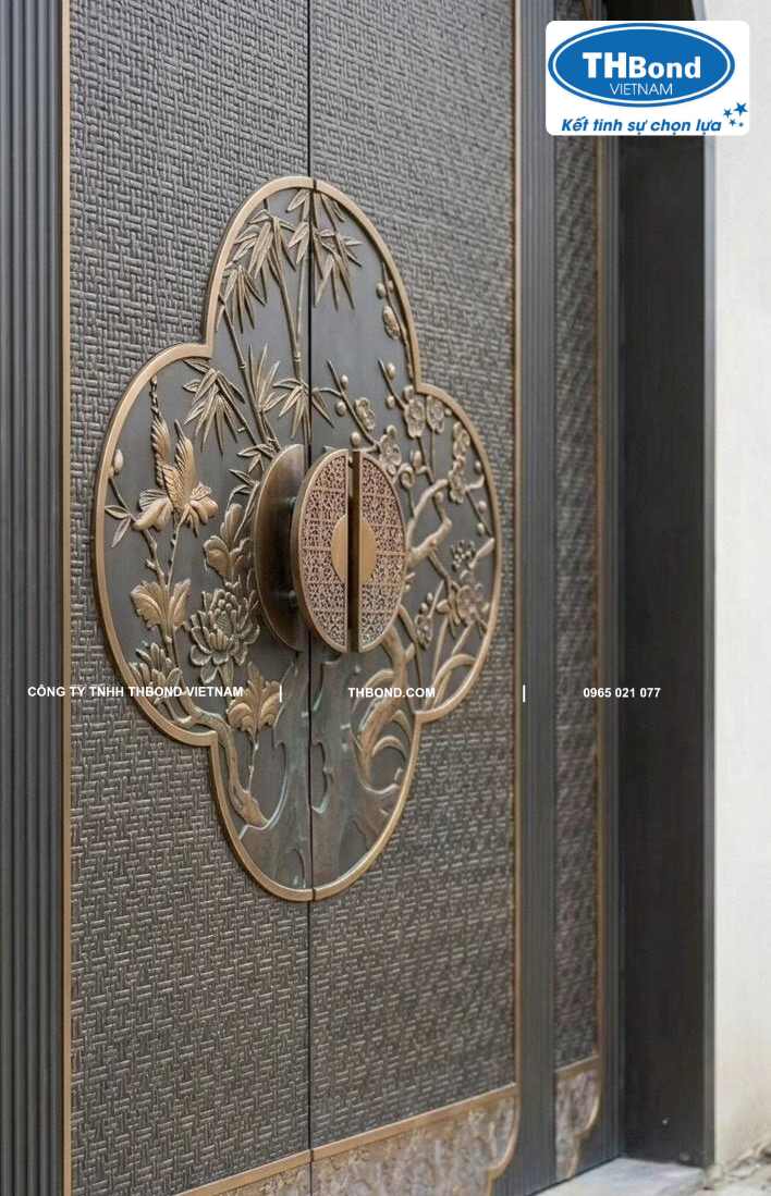 Cửa thép vân 5D Classic với Huỳnh cửa 5D thể hiện Mai Trúc, Cúc, Tùng(4) - thbond-com