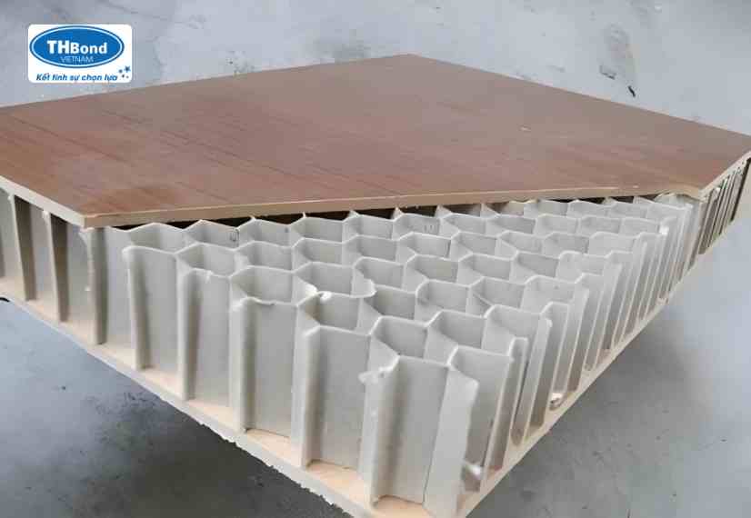 Giấy tổ ong chống cháy cho cửa công nghiệp, cửa nội thất và panel kỹ thuật , cửa chống cháy - thbond-com