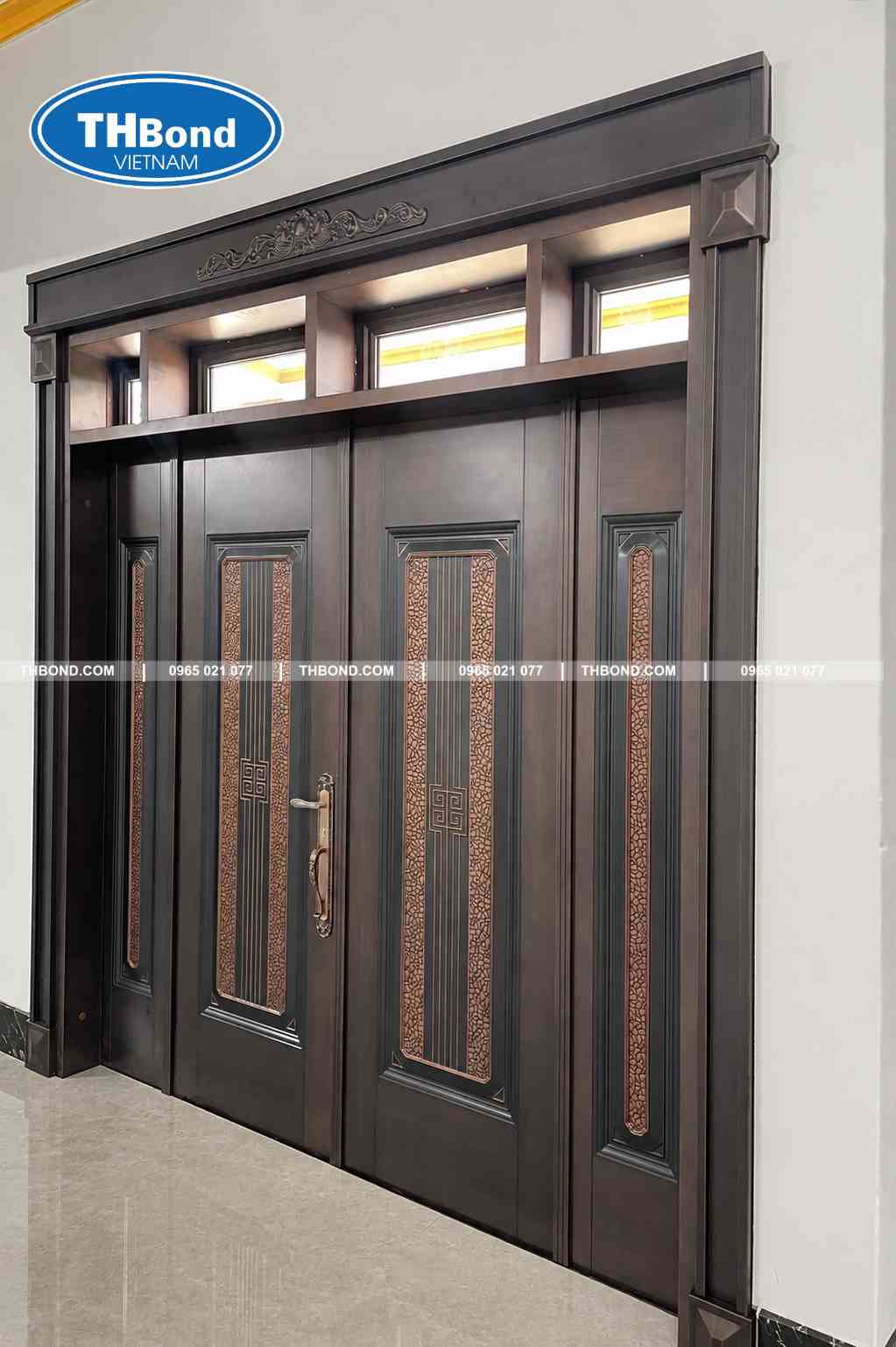 Cửa chính biệt thự 5D Neo Classic nổi bật cùng hệ Huỳnh Pano nghệ thuật cho nhà phố và biệt thự cao cấp - thbond-com