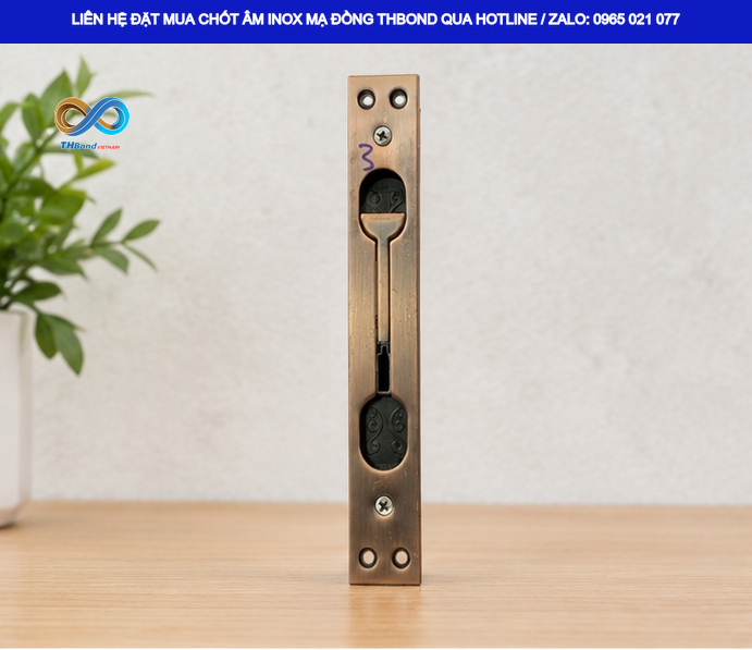 Chốt Âm Cửa CTH663 mạ đồng – lựa chọn màu sắc nổi bật cho những bộ cửa cần đồng bộ phụ kiện theo phong cách riêng.