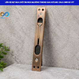 Chốt âm THBond Kích thước 200 x 30 x 1.5 mm và kích thước custom sản xuất theo yêu cầu giúp xưởng sản xuất/doanh nghiệp ứng dụng chuẩn xác trên bộ cửa