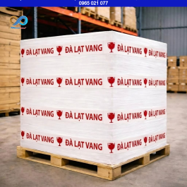 Màng bọc PE in thông tin thương hiệu THBond – kết hợp đóng gói và nhận diện hàng hóa.