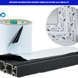 Film Bảo Vệ Nhôm MTH599 tạo lớp ngăn cách giữa bề mặt nhôm và các tác động từ môi trường trong quá trình lưu kho, vận chuyển.